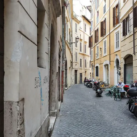 Leutari Suite Rome Exterior photo