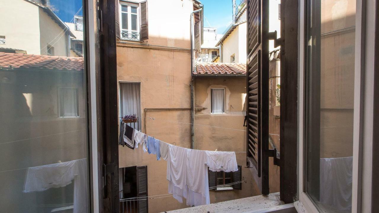 Leutari Rome